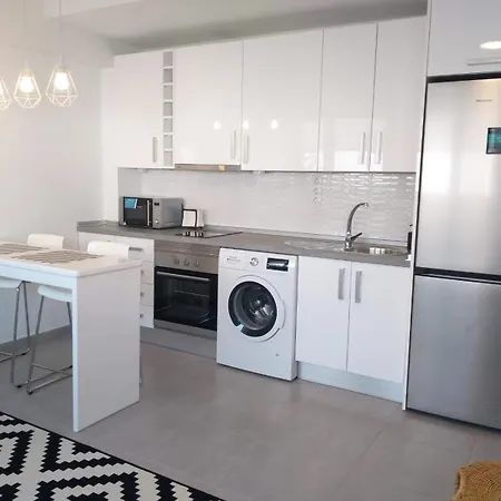 Breezy Bright Urban Oasis Apartment Las Palmas de Gran Canaria